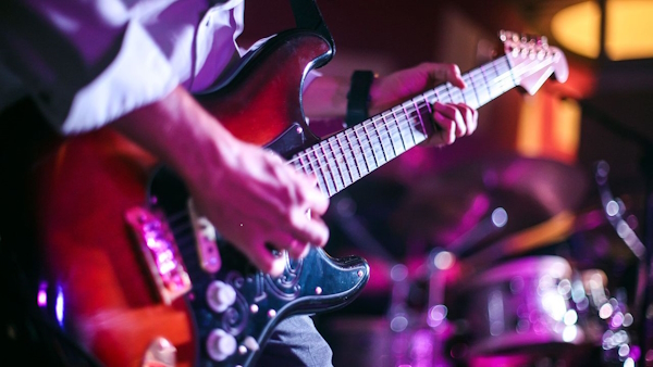 apprendre la guitare électrique à Braine-l’Alleud & Waterloo